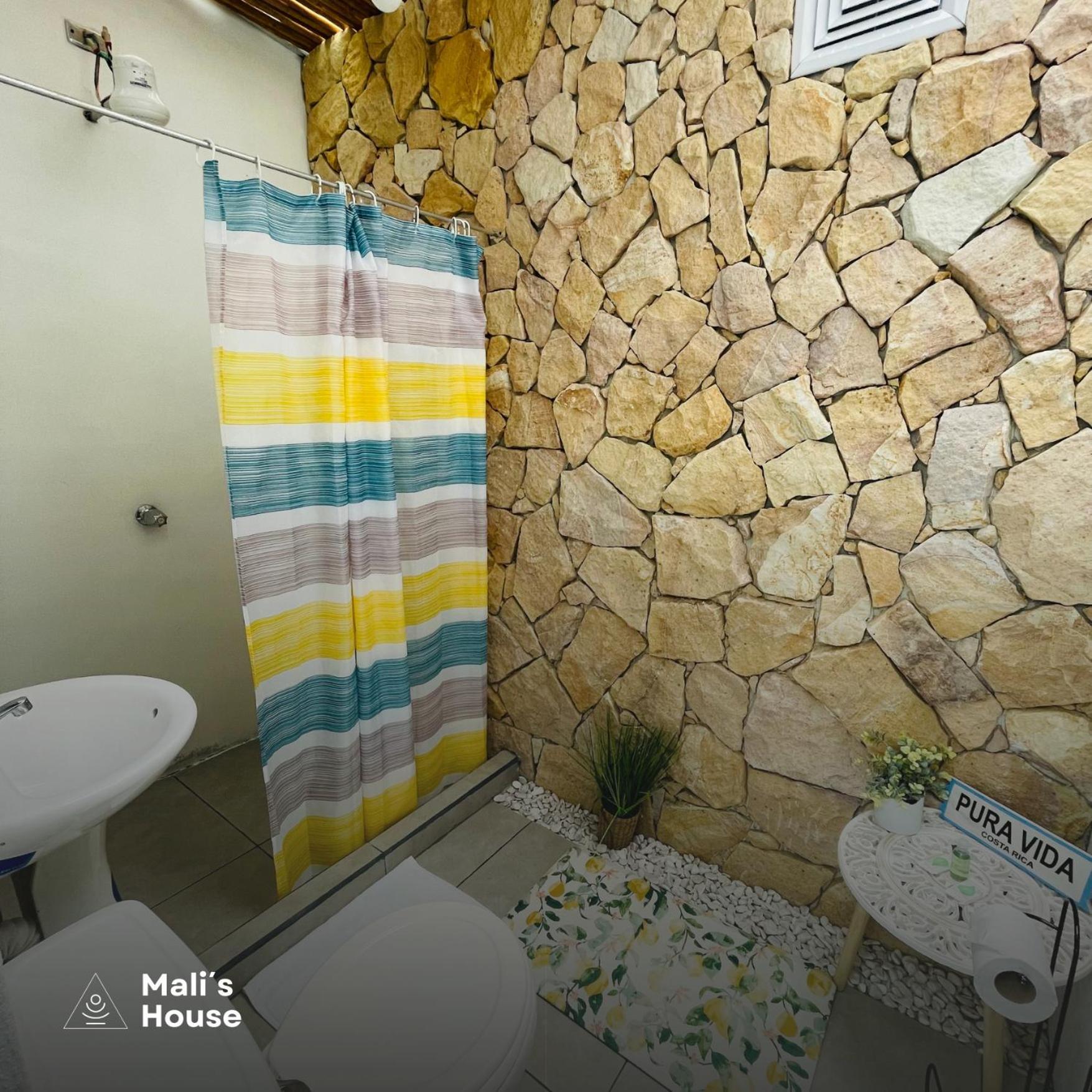 Mali'S House Hotel La Fortuna Luaran gambar